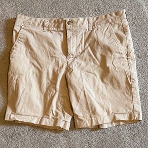 Classic Men’s Flat Front Khaki Shorts